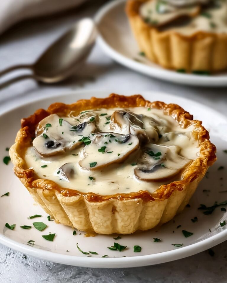 Oyster Tarts with Creamy Mushroom and White Wine Sauce Recipe