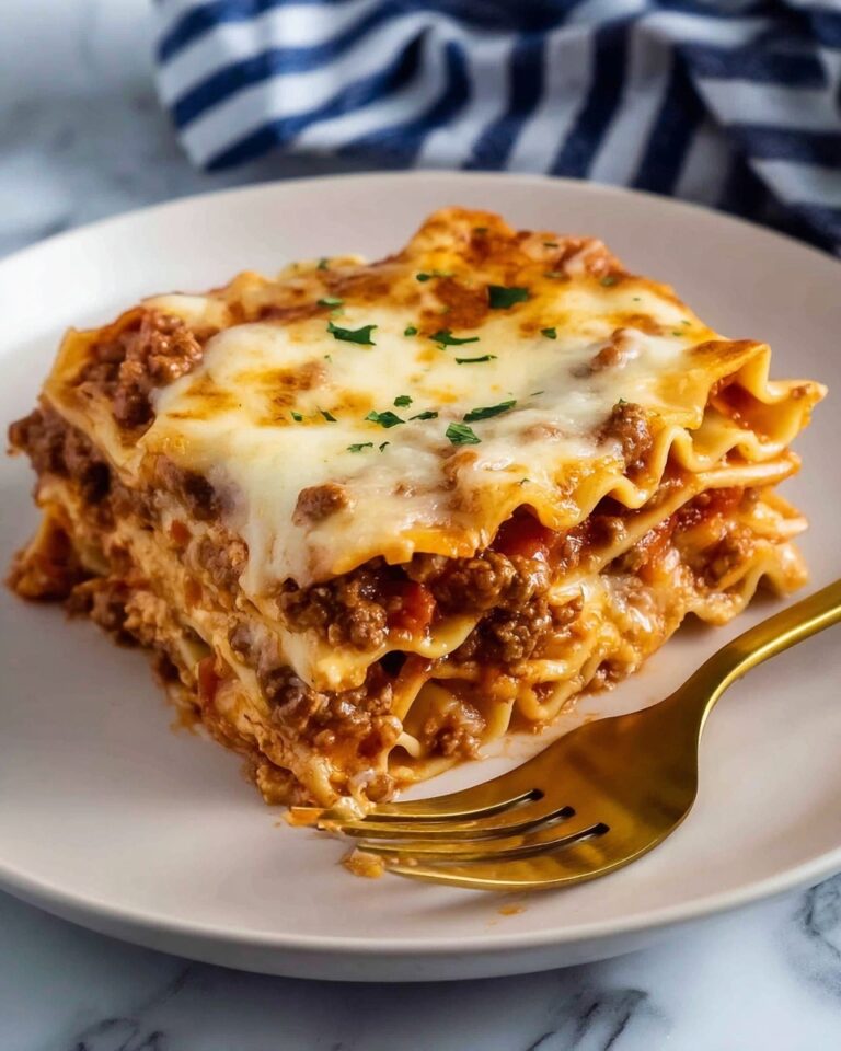 Beef and Sour Cream Noodle Bake Recipe